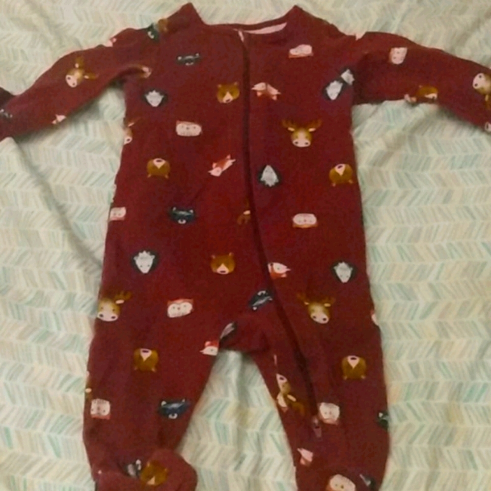 Baby footie pajamas